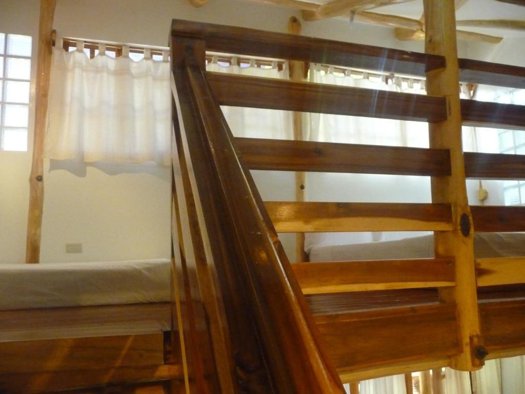 Palo Alto Bed & Breakfast Puerto Princesa Rum bild