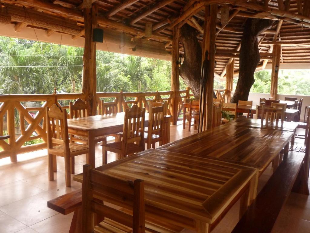 Palo Alto Bed & Breakfast Puerto Princesa Exteriör bild